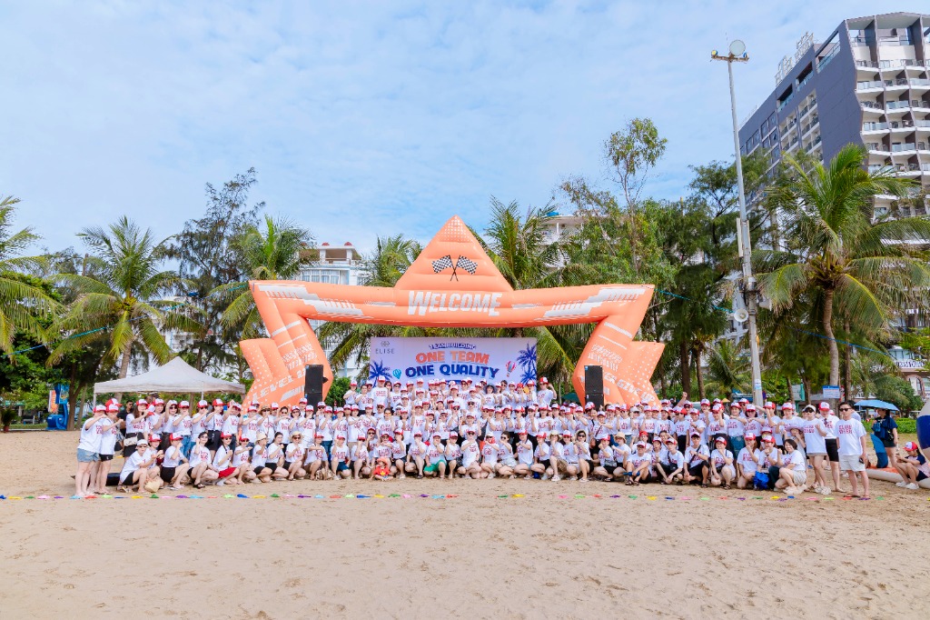 HanoiSkyGroup Team Building One Team One Quality Bãi Biển